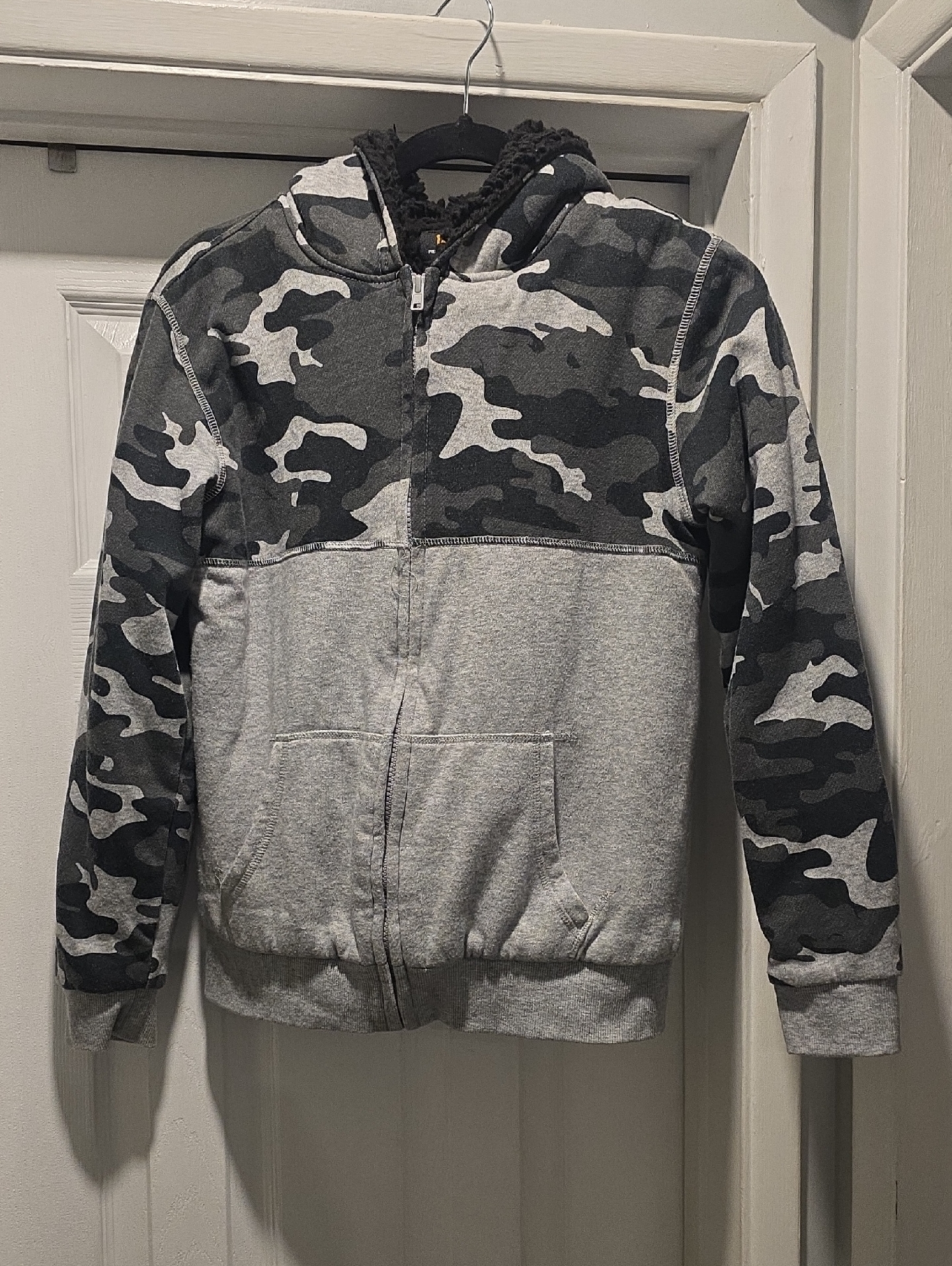 Lee Black Sherpa-Look Jacket
